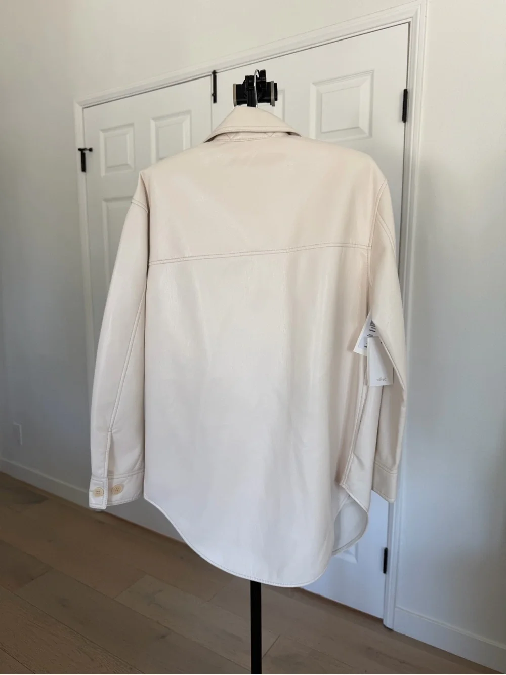 Aritzia Wilfred Vegan Leather Ganna Shirt Jacket in Birch, size S, NWT